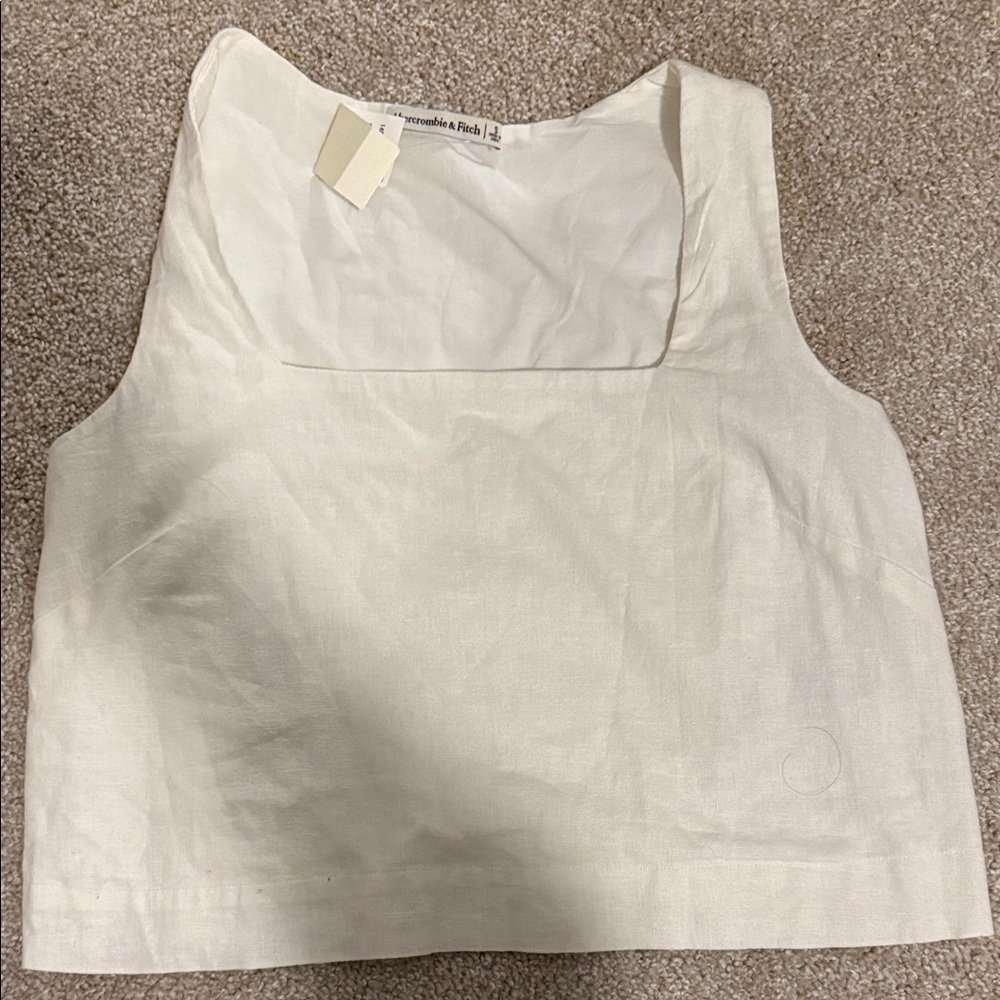 NWT Abercrombie & Fitch linen top